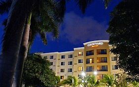 Courtyard Marriott Dolphin Mall